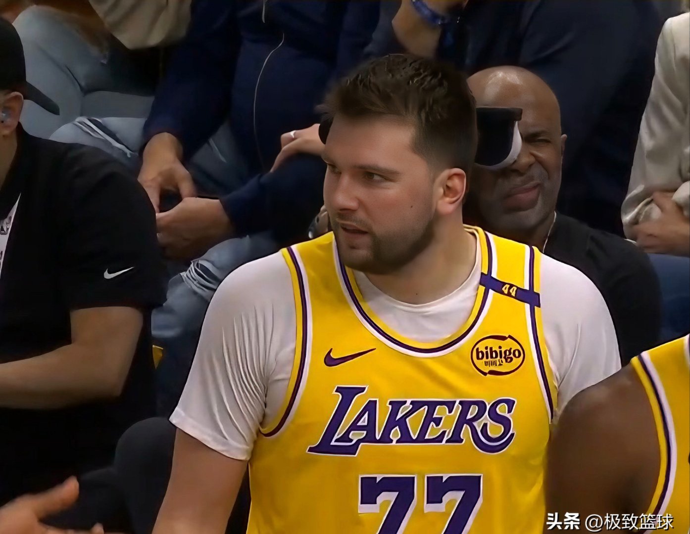 AYX SPORTS-持续失利引发热议！，东契奇在西班牙队比赛中锐不可当上演精彩一战(俄罗斯失利因素)