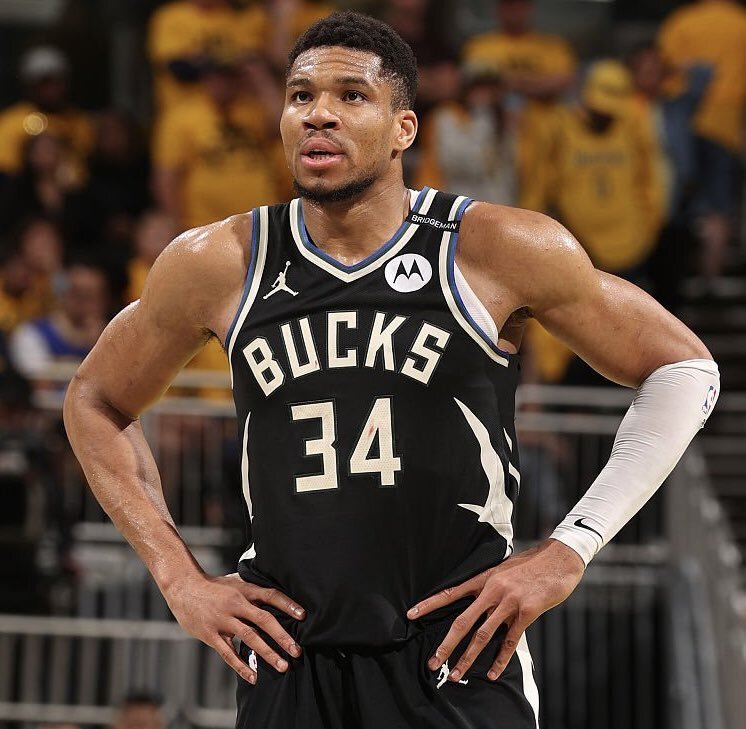 ayx-字母哥重要时刻重返赛场，篮网带队取胜！气势如虹延续(字母哥篮网集锦)