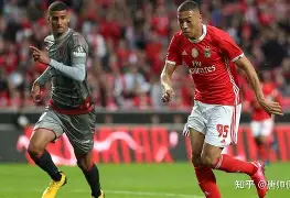 爱游戏平台-葡超赛程吃紧，毕尔巴鄂竞技今夜扳平良机，悬念犹存，纪律约束更严格(葡超最新比分及积分榜)